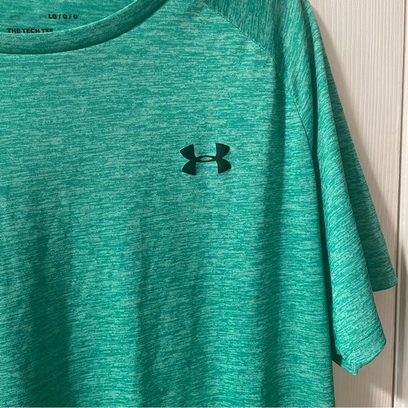 Men’s Under Armour Tshirt - Picture 3 of 4